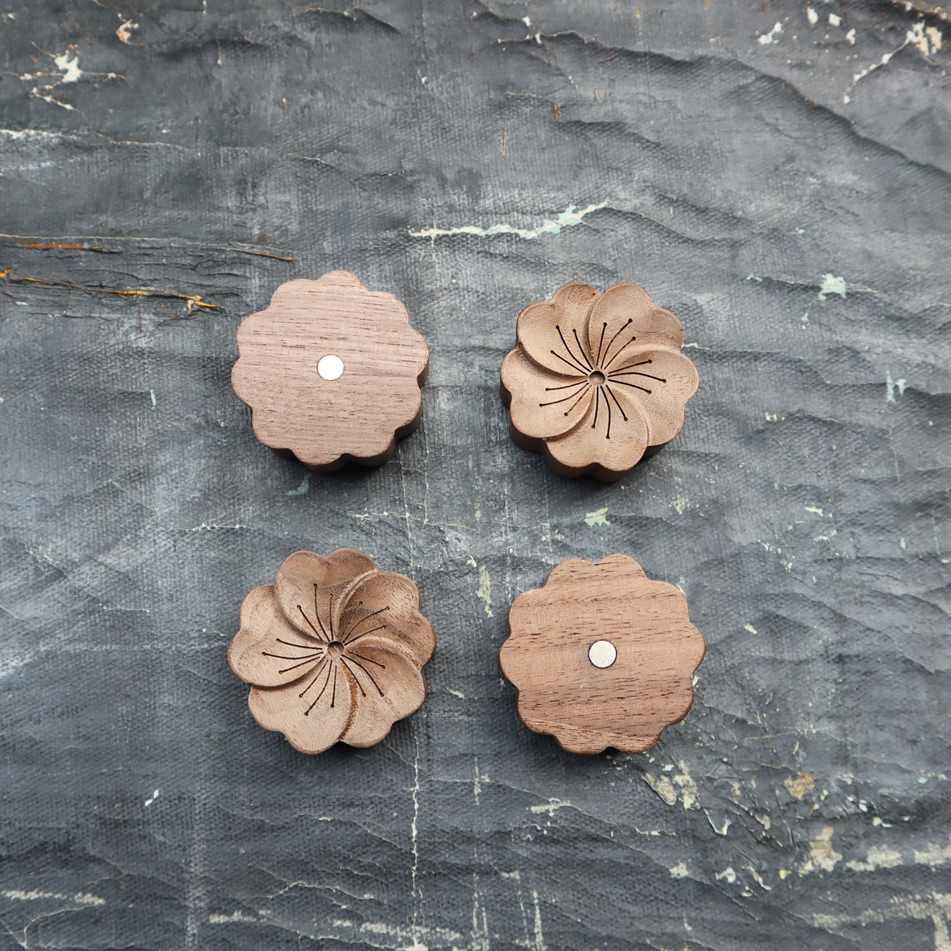 Peach Blossom - Wooden Essential Oil Diffuser for Car-1